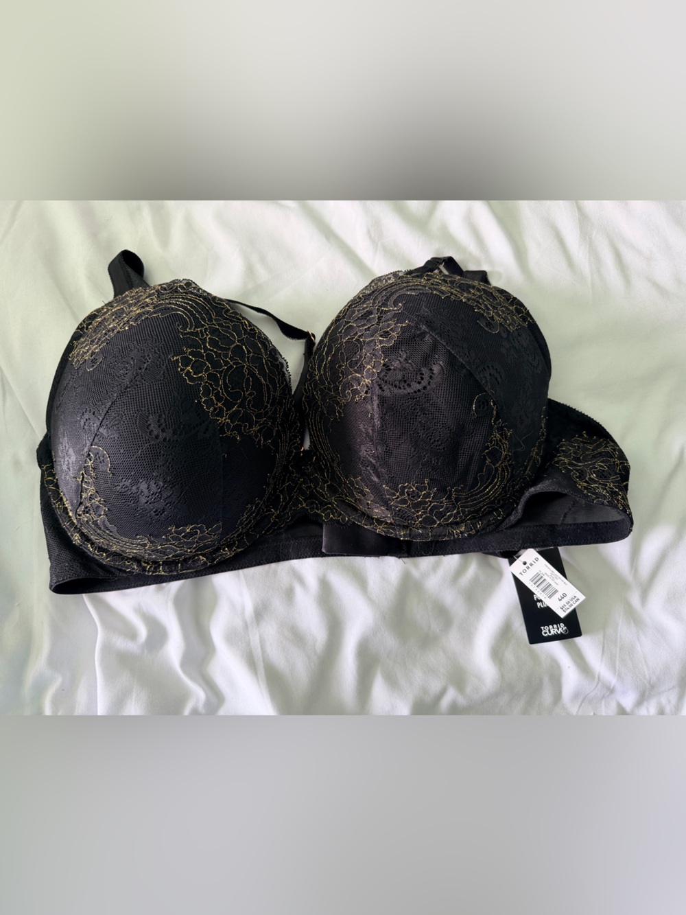 Torrid push up plunge gold lace bra